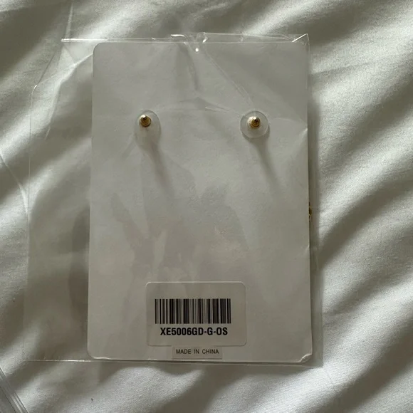 12th Tribe Gold Chain Earrings - Picture 4 of 4